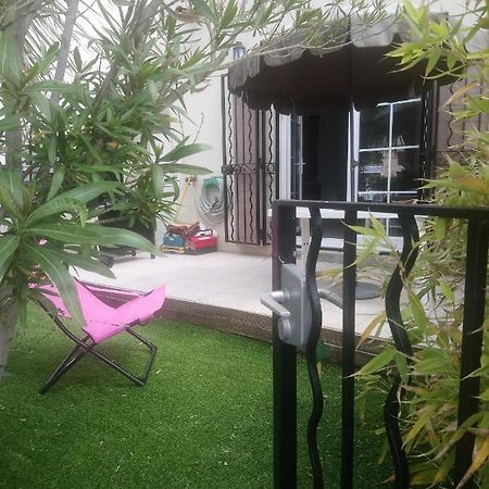 Marina A Aigues Mortes - Gard Exterior foto